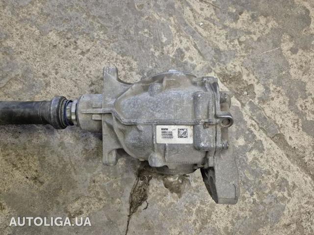 Редуктор заднего моста 33108686219 BMW