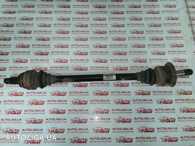Полуось задняя, правая 33207581028 BMW