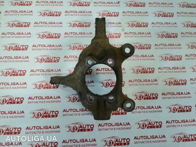 Кулак поворотный передний правый 400141KK0A NISSAN