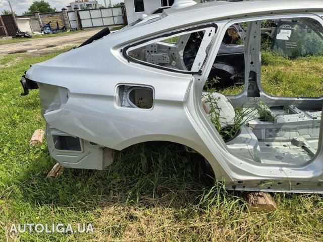 Боковая часть задняя правая 41007334018 BMW