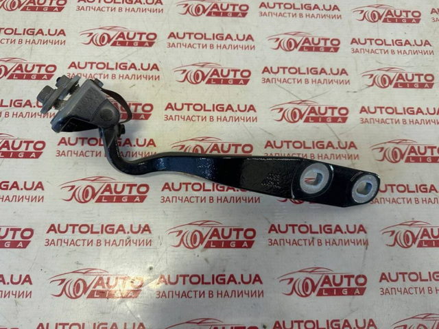 Шарнир крышки багажника 41007378801 BMW