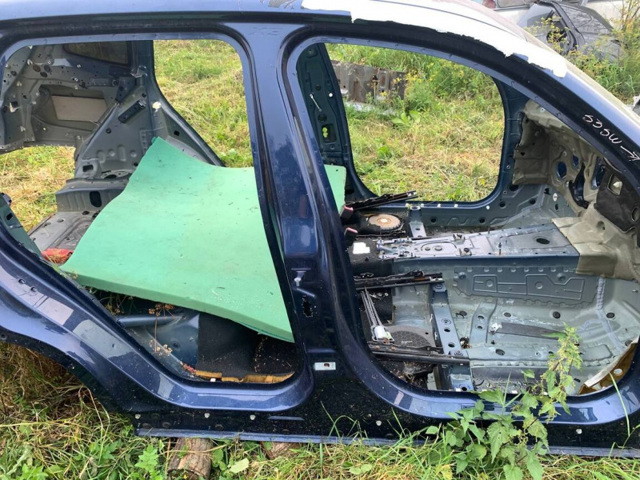 Задняя часть кузова 41007494002 BMW