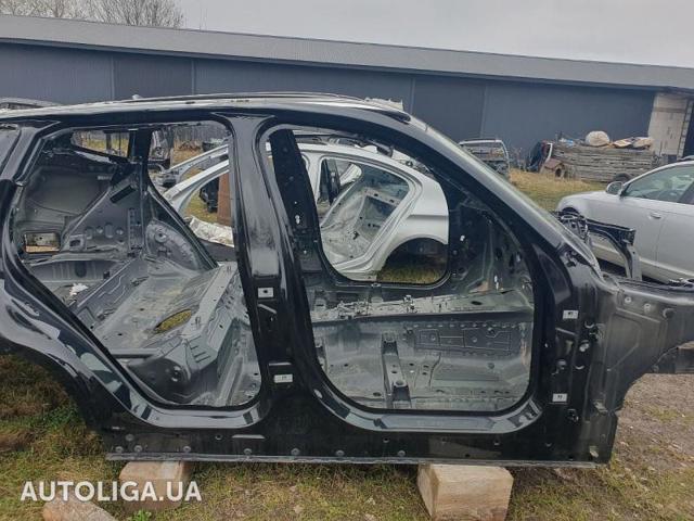 Проем передней правой двери 41007494062 BMW