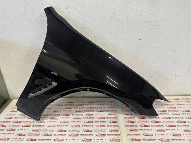 Правое крыло 41007930972 BMW