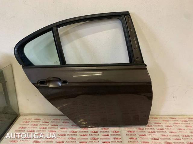 Дверь задняя, правая 41009628762 BMW
