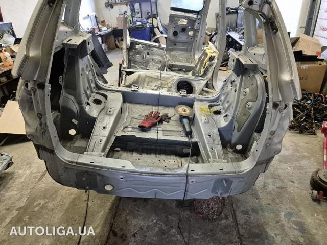 Панель задняя, багажного отсека 41117267219 BMW