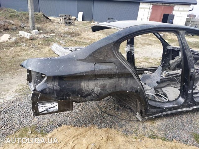 Крыло заднее правое 41217240488 BMW