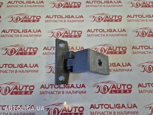 Завеса двери передней левой 41517205551 BMW