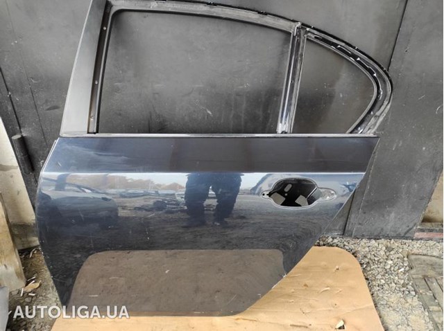 Дверь задняя, левая 41527202341 BMW