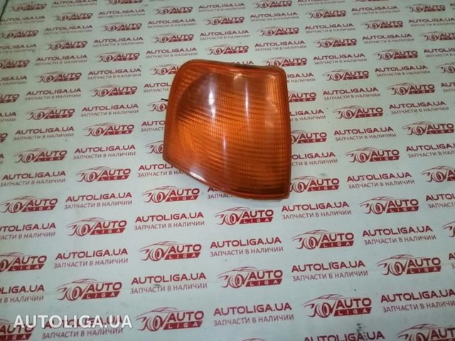 Указатель поворота правый 443953050E VAG