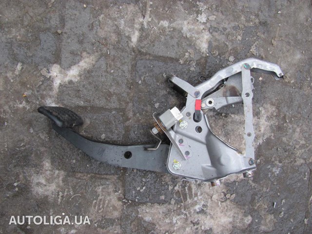 Ппривод тормозного крана 4711042200 TOYOTA