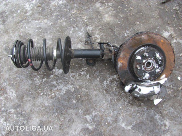 Стойка передняя левая 4852080074 TOYOTA