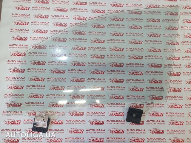 Окно (передней двери) двери 4M0845021A VAG