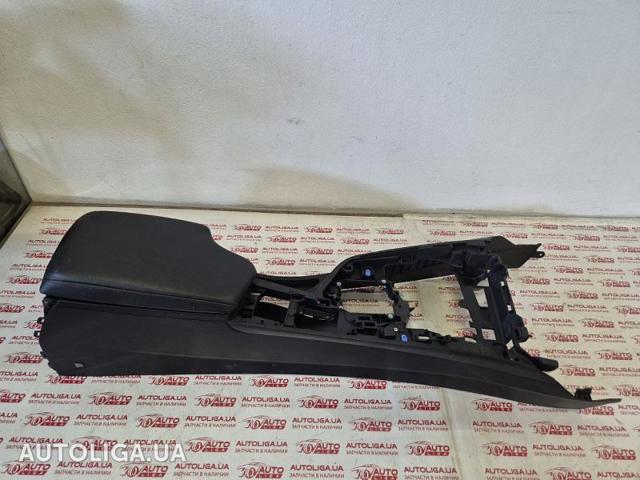 Крышка подлокотника 51169285129 BMW
