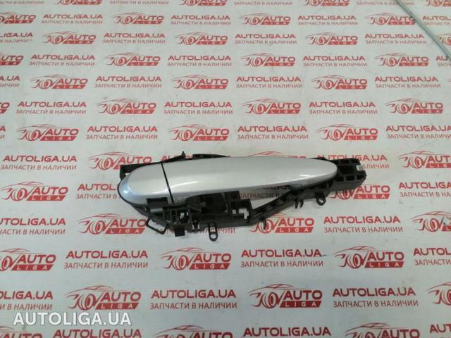 Ручка двери задней наружная правая 51210445184 BMW