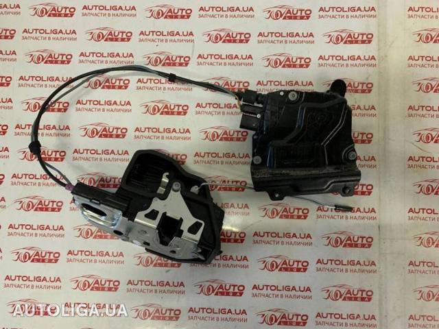 Внутренний дверной замок 51215A36F00 BMW