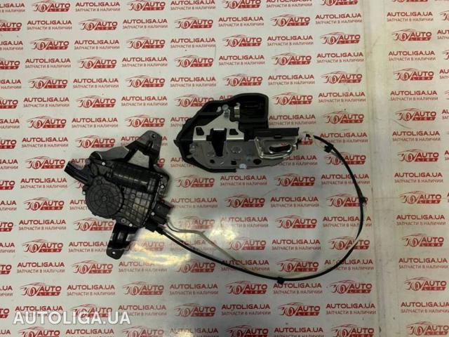 Замок задней двери, левой 51215A36F25 BMW