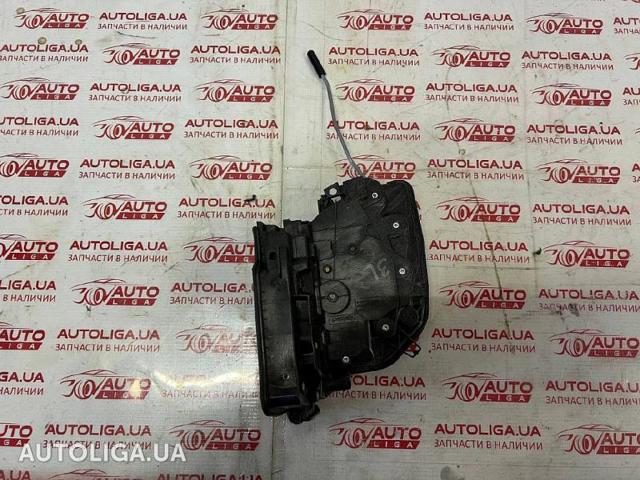 Замок задней левой двери 51227281941 BMW
