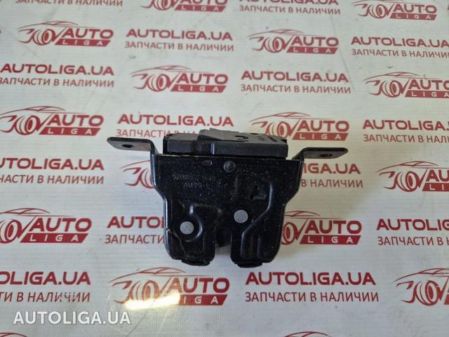 Замок крышки багажника 51247248075 BMW