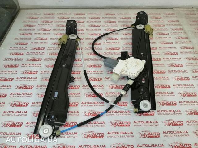 Стеклоподъемник передней двери 51337182131 BMW