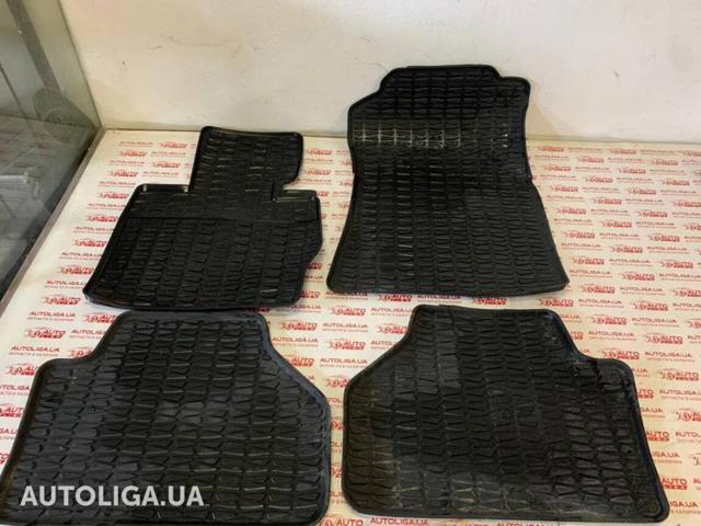Комплект ковров 51478745786 BMW