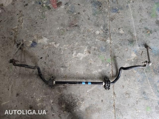 Передний стабилизатор 546113TA0A NISSAN