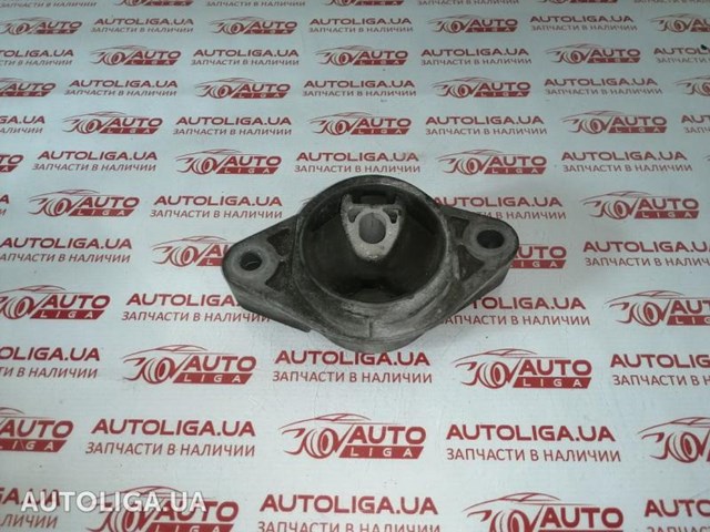 Подушка (опора) двигателя, нижняя 546190005R RENAULT