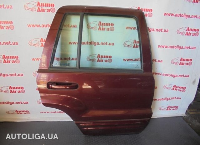 Задняя правая дверь 55137064AB CHRYSLER