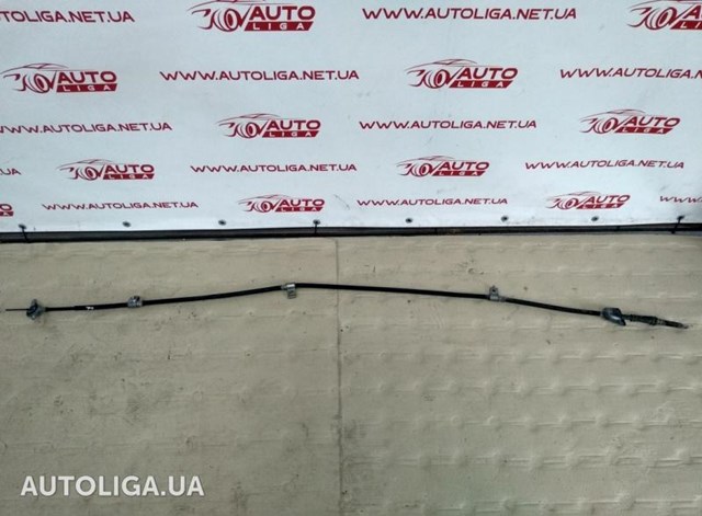 Трос стояночного тормоза задний правый 597703Q300 HYUNDAI