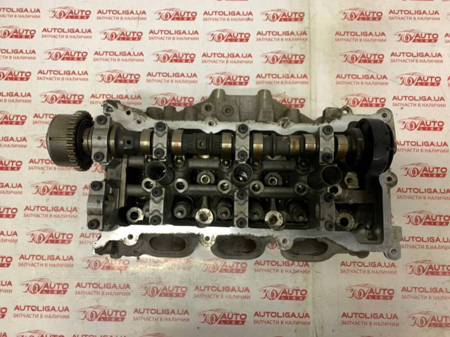 Головка блока цилиндров (ГБЦ), правая 68141352AE CHRYSLER