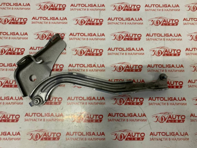 Завеса капота правая 68143718AA CHRYSLER