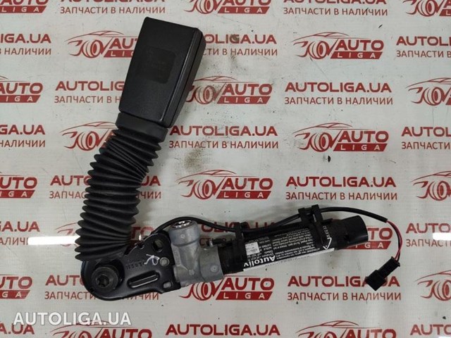 Рычаг фиксации ремня безопасности передний, правый 72119115306 BMW