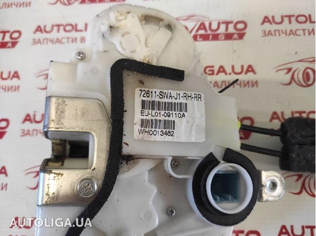 Замок задней правой двери  72610SWAE02 HONDA