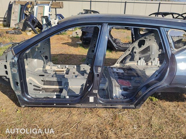 Проем передней левой двери 760334BA0A NISSAN
