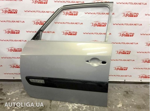 Водительская дверь 7751473077 RENAULT