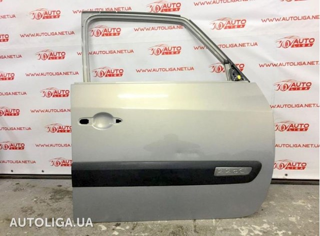 Пассажирская передняя дверь 7751473078 RENAULT