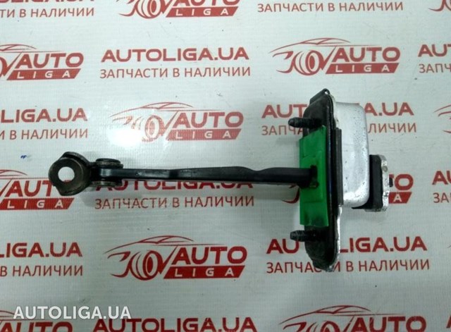 Ограничитель открывания двери, передний правый 793902T010 HYUNDAI
