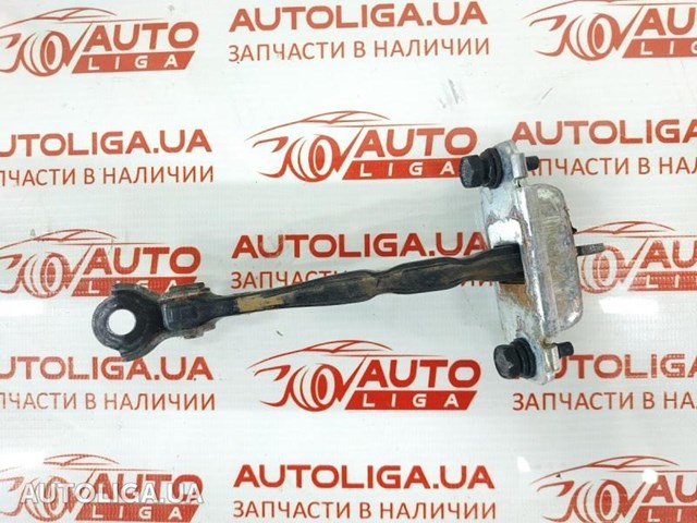 HYUNDAI 793903X001 Ограничитель открывания двери передний правый в наличии Каменское