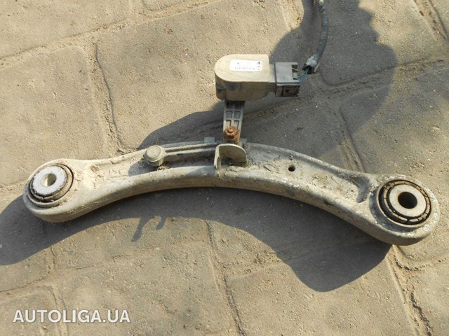 7L0505375A PORSCHE Рычаг задней подвески верхний левый/правый купить в Хмельницкий