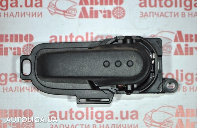 Ручка передней двери внутренняя, правая 80670AX600 NISSAN