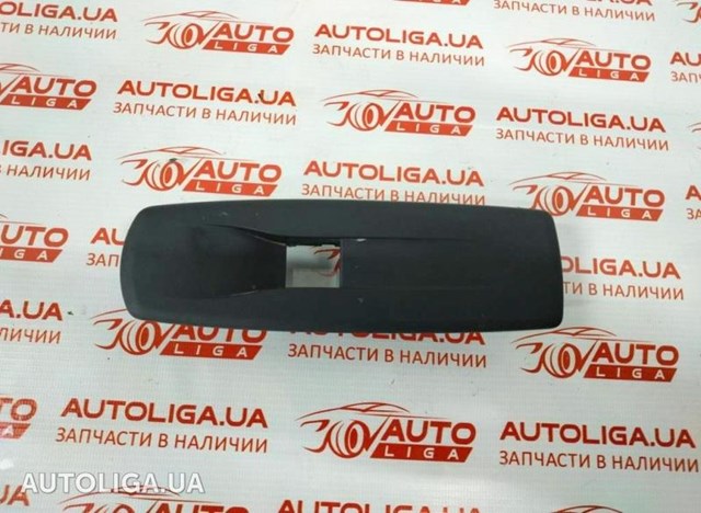 Кнопки заднего левого стекло подъемника 809600004R RENAULT