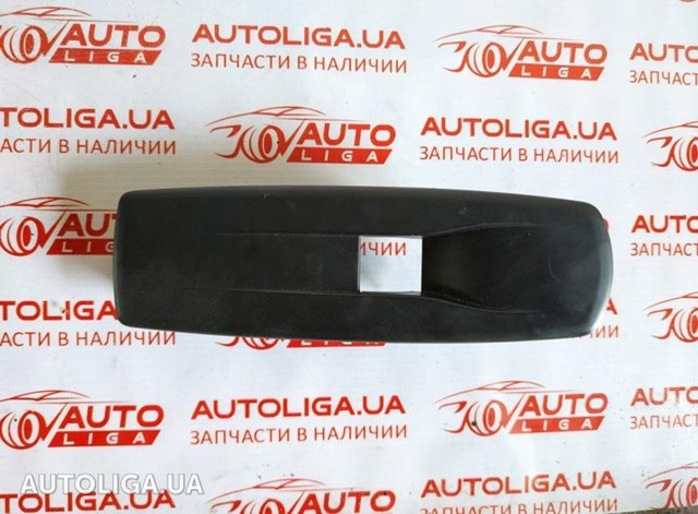 Кнопки переднего правого стекло подъемника 809600750R RENAULT