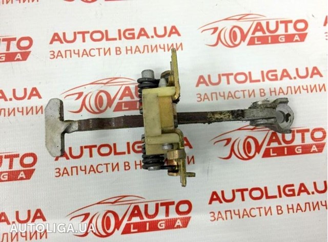Ограничитель двери, задний 8200070661 RENAULT