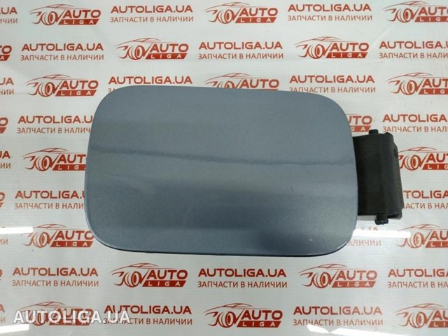 Лючок б/бака 8200228509 Renault (RVI)