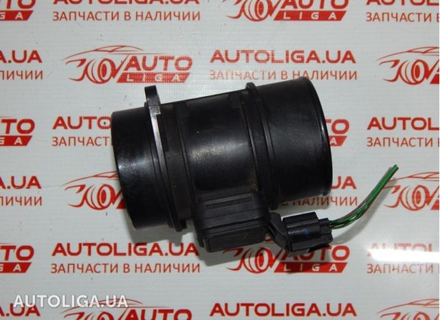 Расходомер воздуха 8200358901 RENAULT
