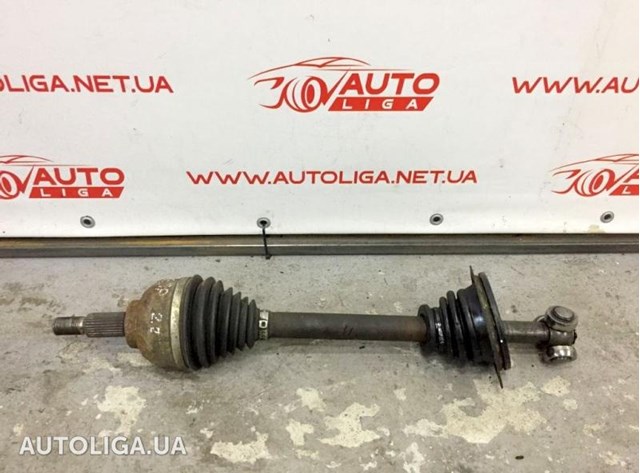 Привод передний левый 8200467679 RENAULT