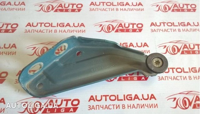 Ролик двери боковой/сдвижной, левый верхний 8200497754 RENAULT