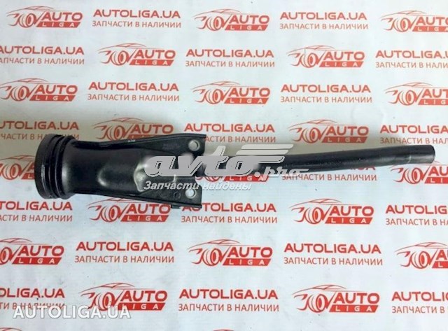 Горловина маслозаливная 8200722806 RENAULT