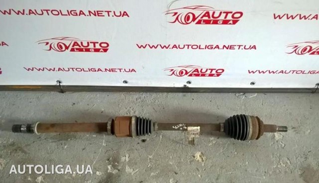 Привод правый 8200725513 RENAULT