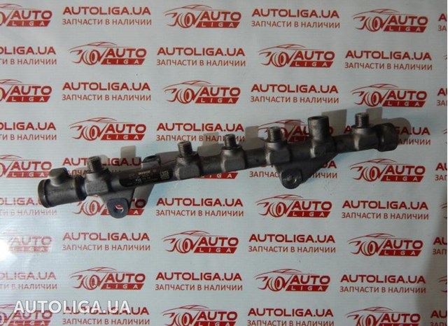 Топливная рампа 8200750048 RENAULT